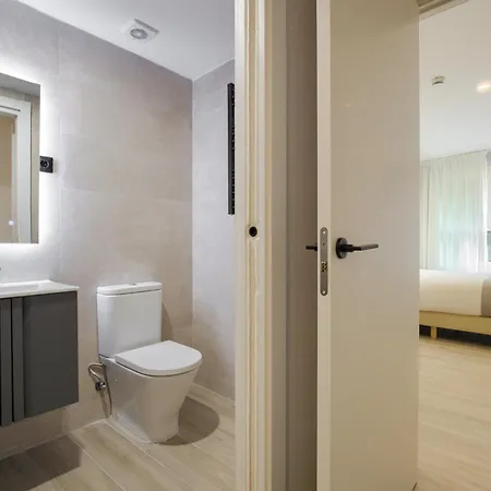 Dobo Madrid Callao Room photo